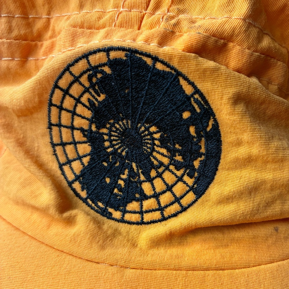 Land Rover Trek Hat - Picture 2 of 9